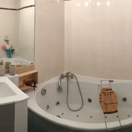 Artouste Vivaldi Apartmán *